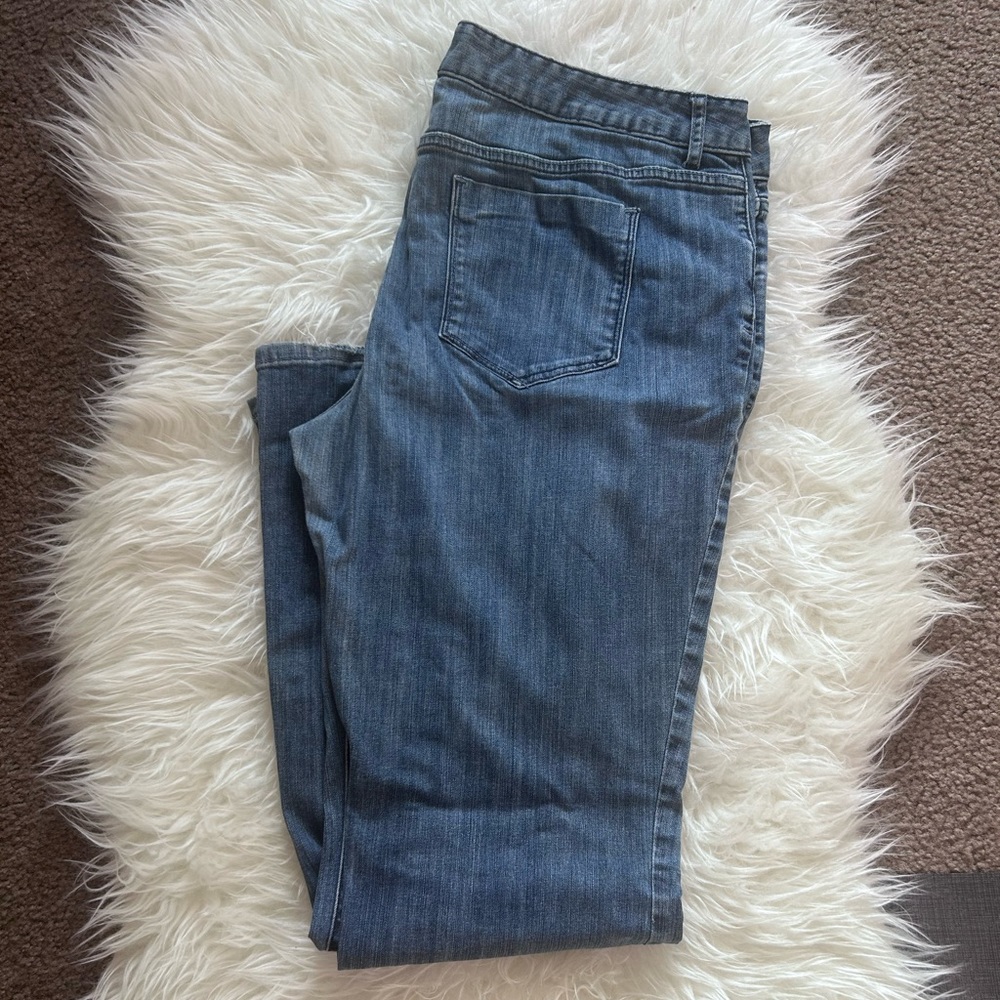 Mossimo Women’s Size 16 Jeans